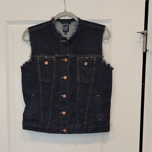 Gap Women's Sleeveless Distressed Denim Vest Jacket In Medium NWOT